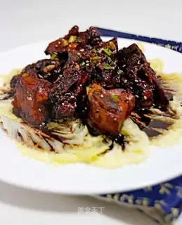 Red burn ribs