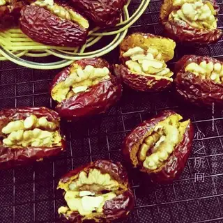 Trees and walnuts