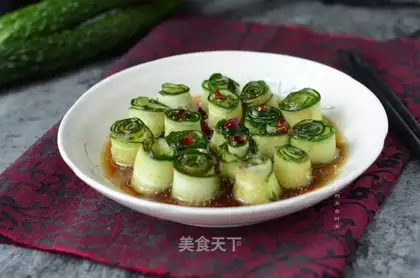 Cool cucumber rolls