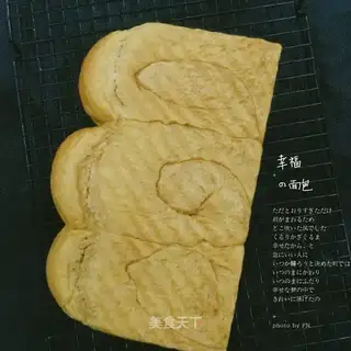 Red sugar toast