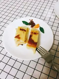Apple Invisible Cake