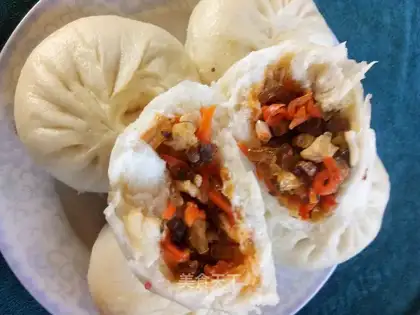 Carrot bun