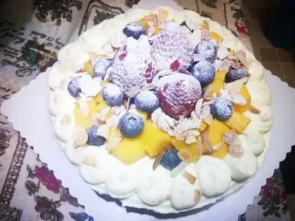 Almond sponge cake