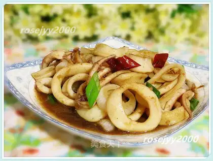 The sand, squid, onions