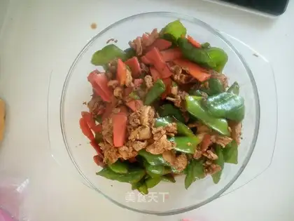 Chicken and pepper
