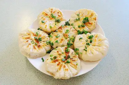 Pork horse-stealed pancakes