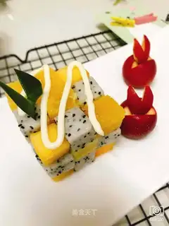 Cube Fruit Spray