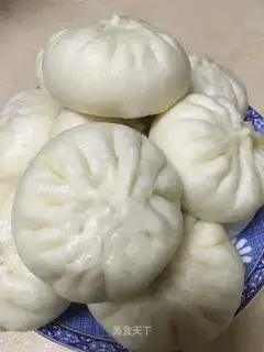 Frozen meat buns