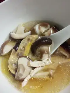 Party chicken soup