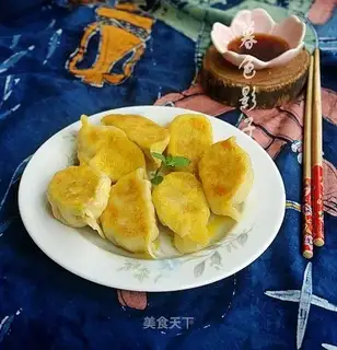 cucumber carrots, eggs and dumplings