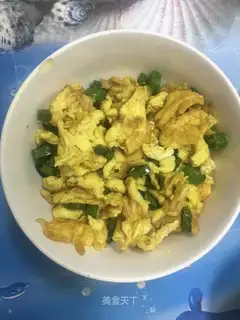 Pepper fried eggs