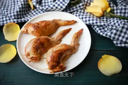 Chicken wing buns