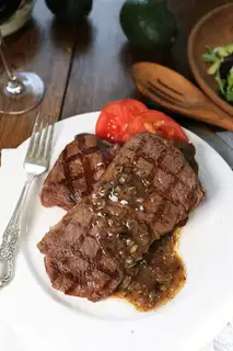 New Yorker pepper steak