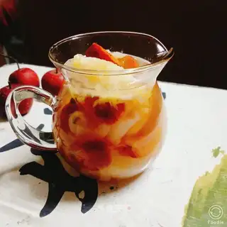 Sour fruit tea