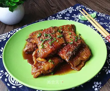 Red-fried fish
