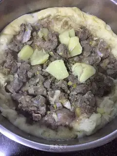 Steamed lamb