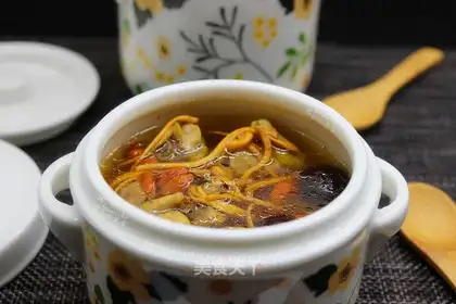 Chicken-leg soup