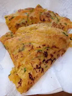 Carrot vegetable waffles