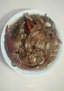 Red-burned mackerel