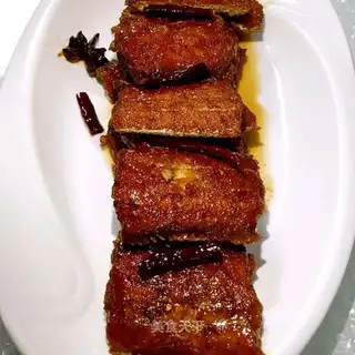 Red-fried fish