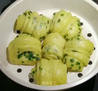 Pork onion rolls