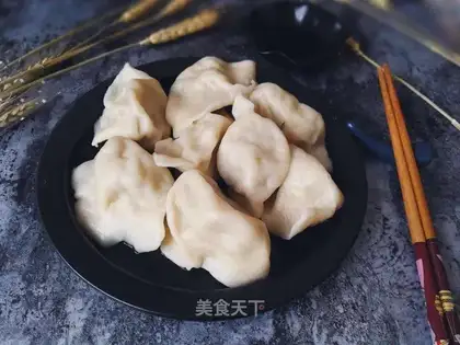Northeast sour pork dumplings