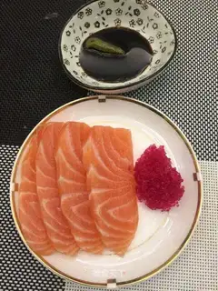 The salmon stabbing