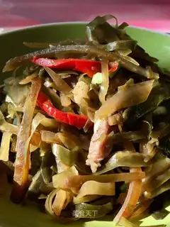 Pork fried seaweed