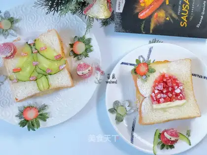 Creative Christmas sandwich