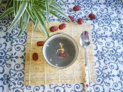Black sesame paste