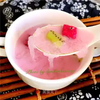Milk and fruit stew