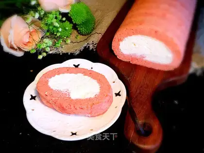 Red velvet cake rolls