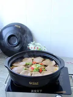 A casserole chicken