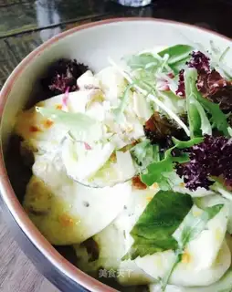 Light-food salad