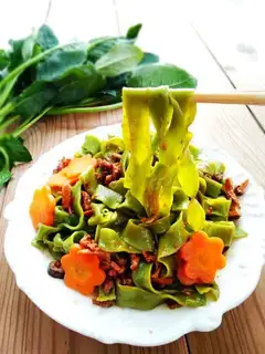 Emerald noodles