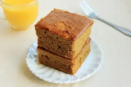 A date cake