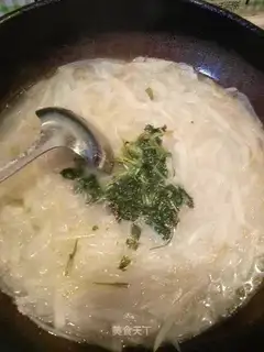 Carrot fan soup