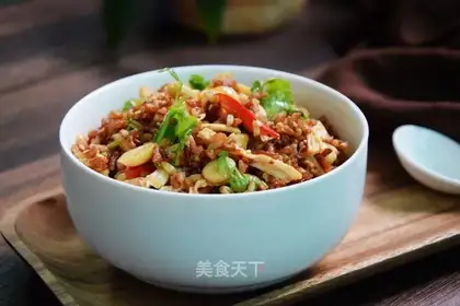 Chicken and red rice