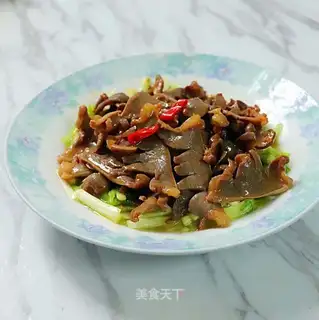 Goose-cracker