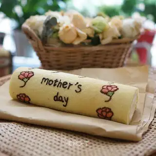 Paint cake rolls