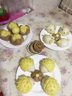 Fancy buns