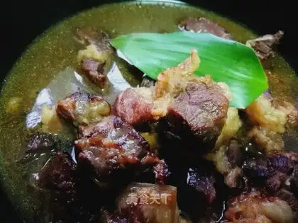 Curry beef