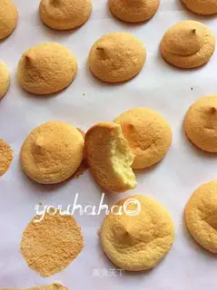 Waterless, oilless egg cookies