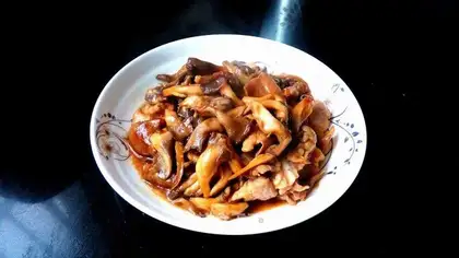 Chicken-legged mushrooms
