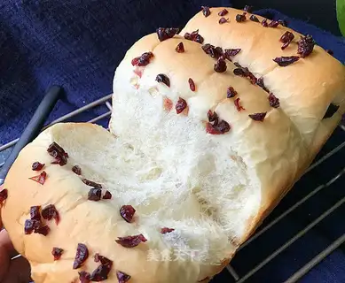 Plum-plum toast
