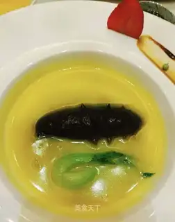 Sea cucumber soup