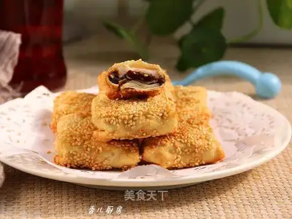 Sesame pretzels