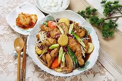 Korean red roast chicken nuggets