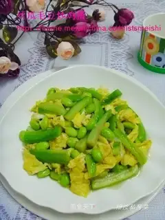 Scrambled eggs with loofah edame