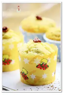Red date muffin cake